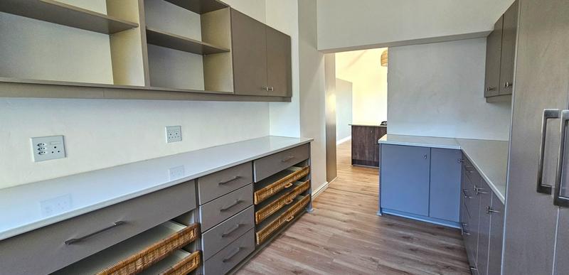 4 Bedroom Property for Sale in Stilbaai Wes Western Cape